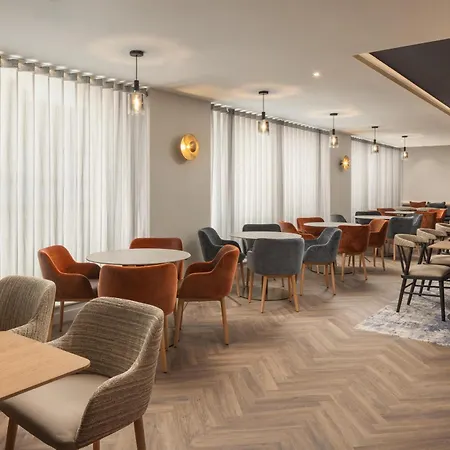 Home2 Suites By Hilton Dublin City Centre-3